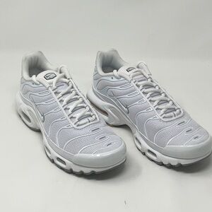 Nike Air Max Plus White